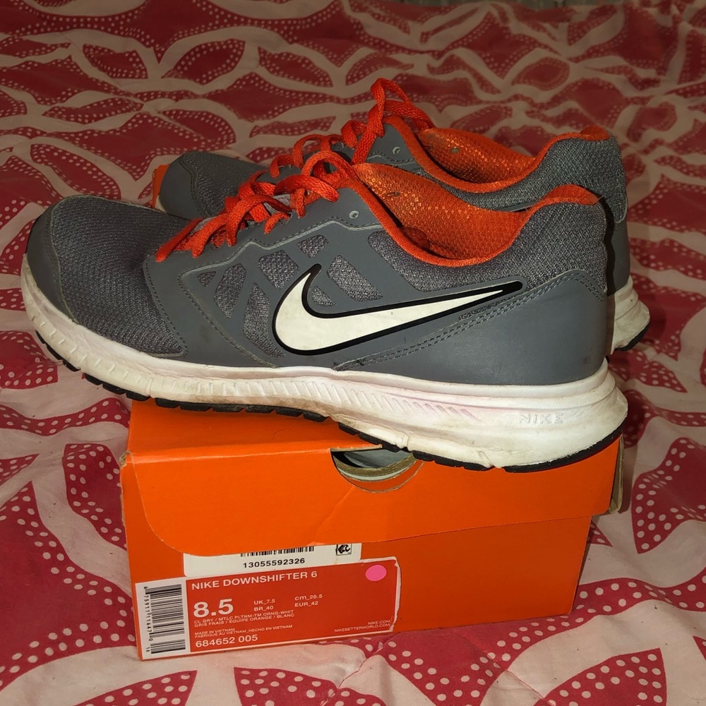 Nike downshifter 6 sz 8.5 very good condition
